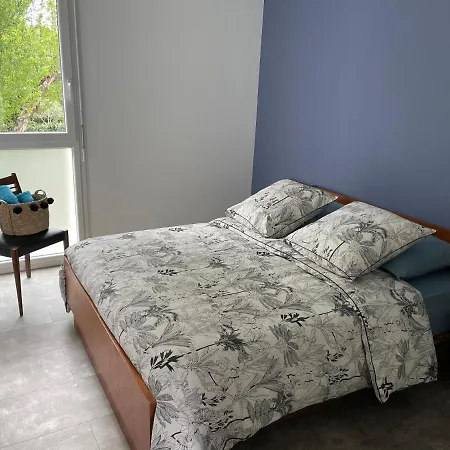 Chez Charlotte דירה *